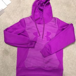 ✨SOLD✨ Under Armour Hoodie